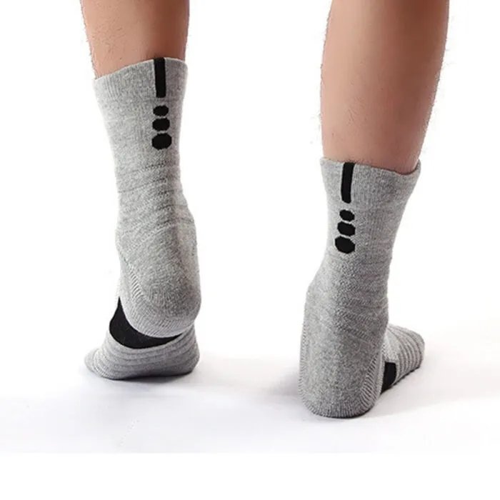 4 Pairs Compression Running Socks For Men Crew Athletic Hiking Wicking Anti Blister Cushioned Anti-odor And Breathable For Running Hiking Cycling Fitness